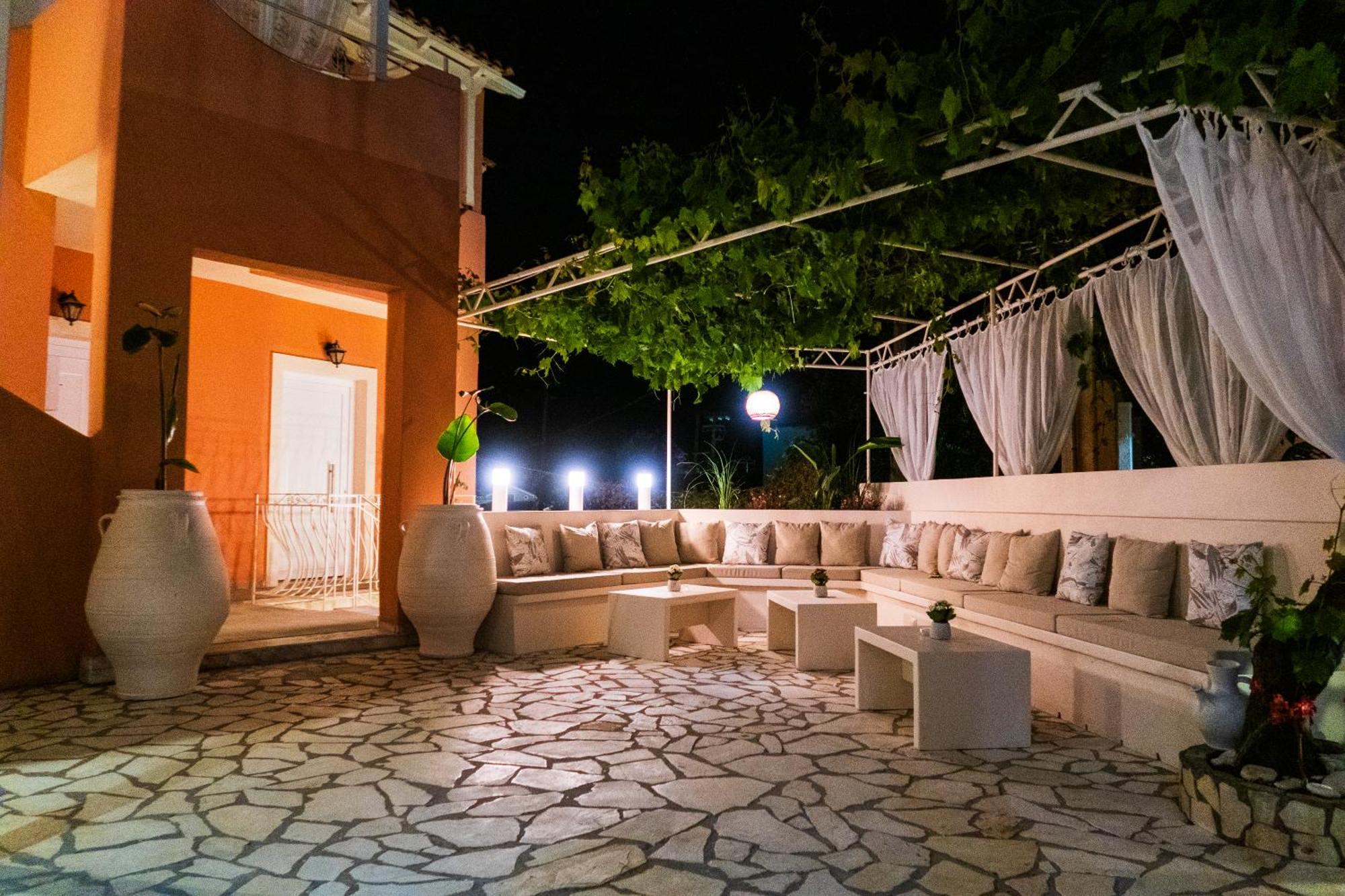 Cristina Apartments Gaios Exterior photo